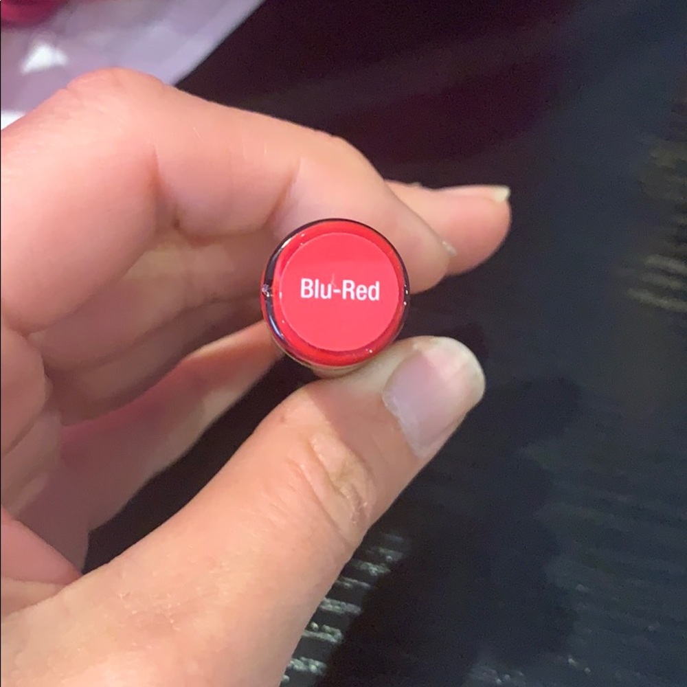 Blu-red Lipsense